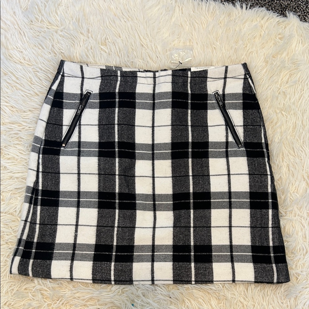 STYLUS Black & White Plaid Mini Skirt